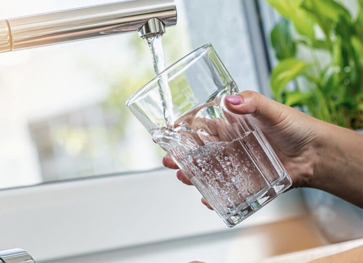 Une eau pure directement au robinet grâce à PROV-EAUX.